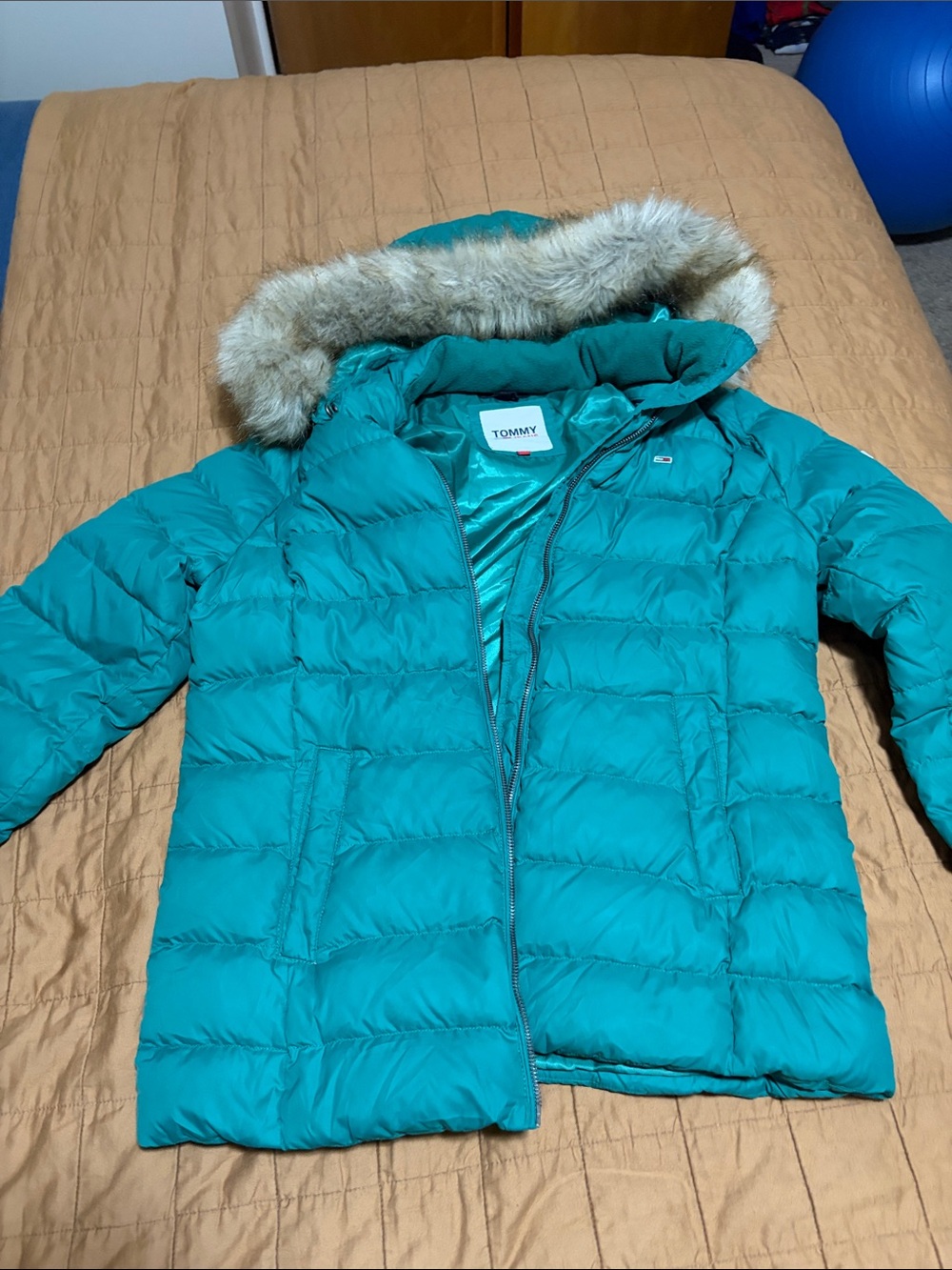 Tommy Hilfiger women Teal Quilted Puffer Jacket with Faux Fur Hood